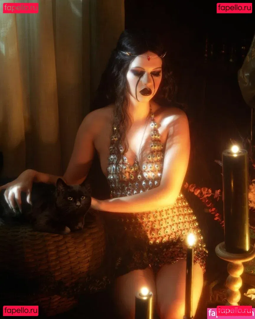 Emma Karla Peet Onlyfans Photo Gallery 