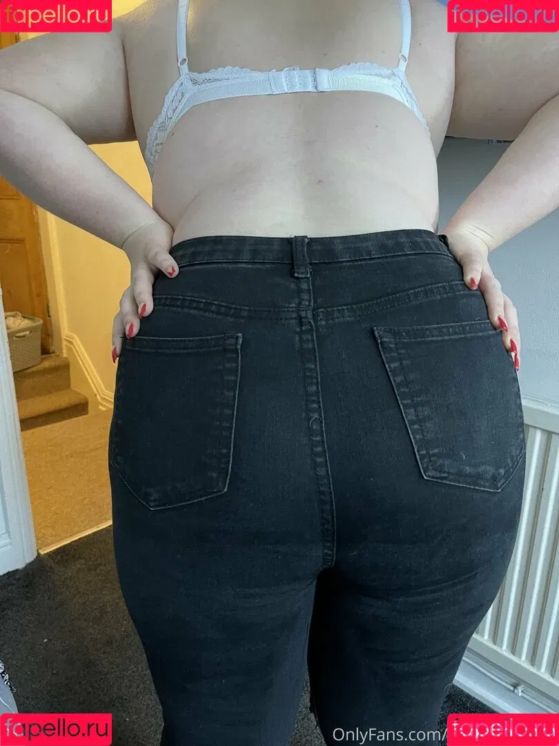 charlottesnow Onlyfans Photo Gallery 