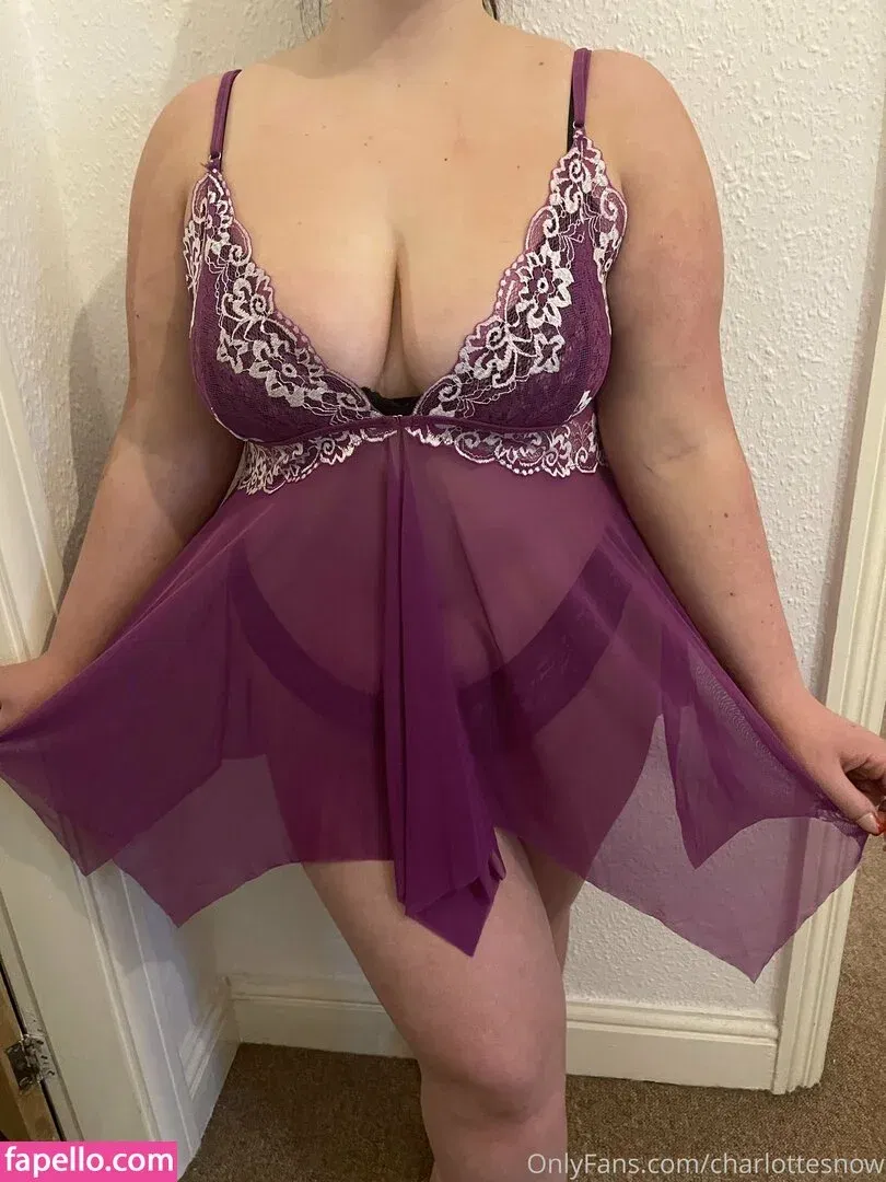 charlottesnow Onlyfans Photo Gallery 