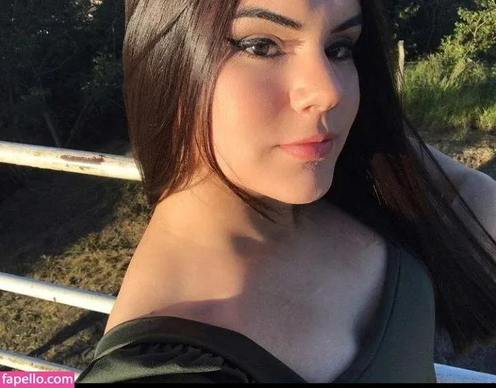 Ezabela Andrade Onlyfans Photo Gallery 