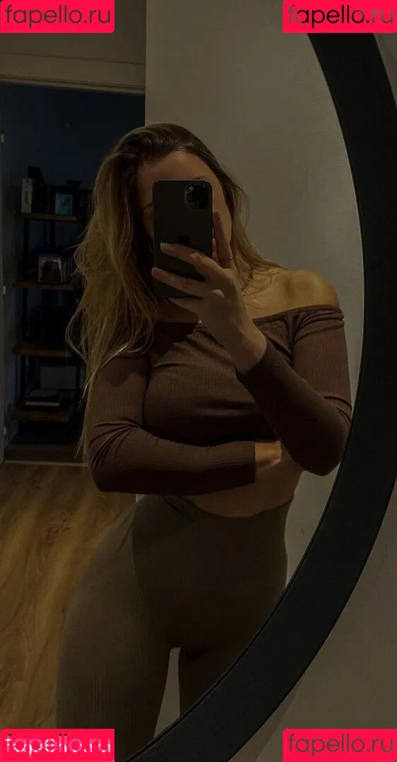 Mayo Dee Onlyfans Photo Gallery 