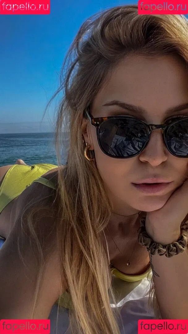 Mayo Dee Onlyfans Photo Gallery 