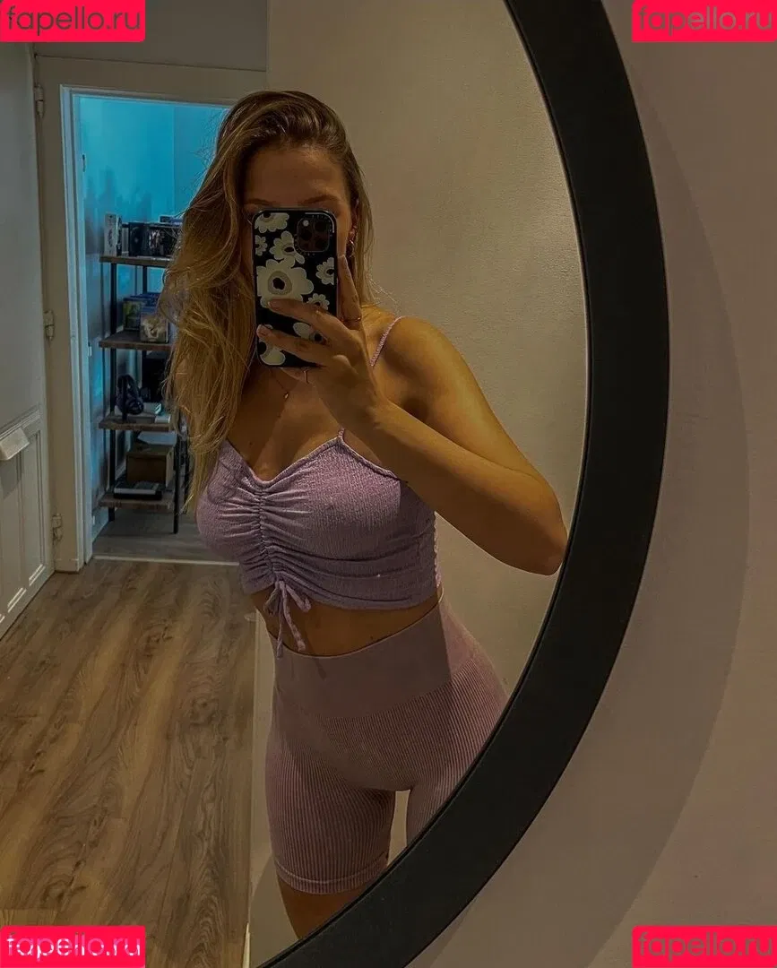 Mayo Dee Onlyfans Photo Gallery 