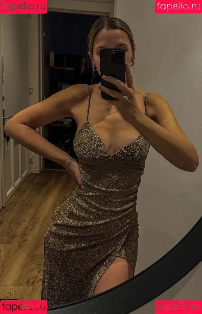Mayo Dee Onlyfans Photo Gallery 
