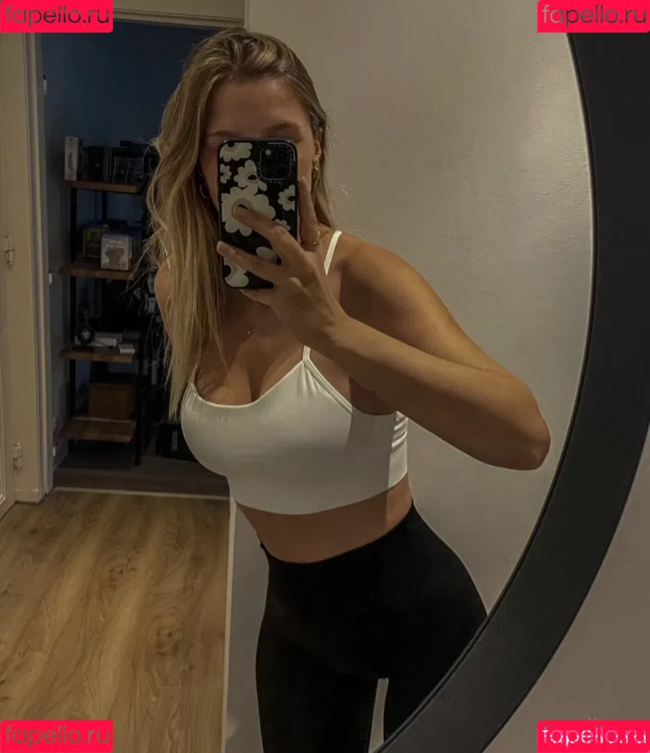 Mayo Dee Onlyfans Photo Gallery 