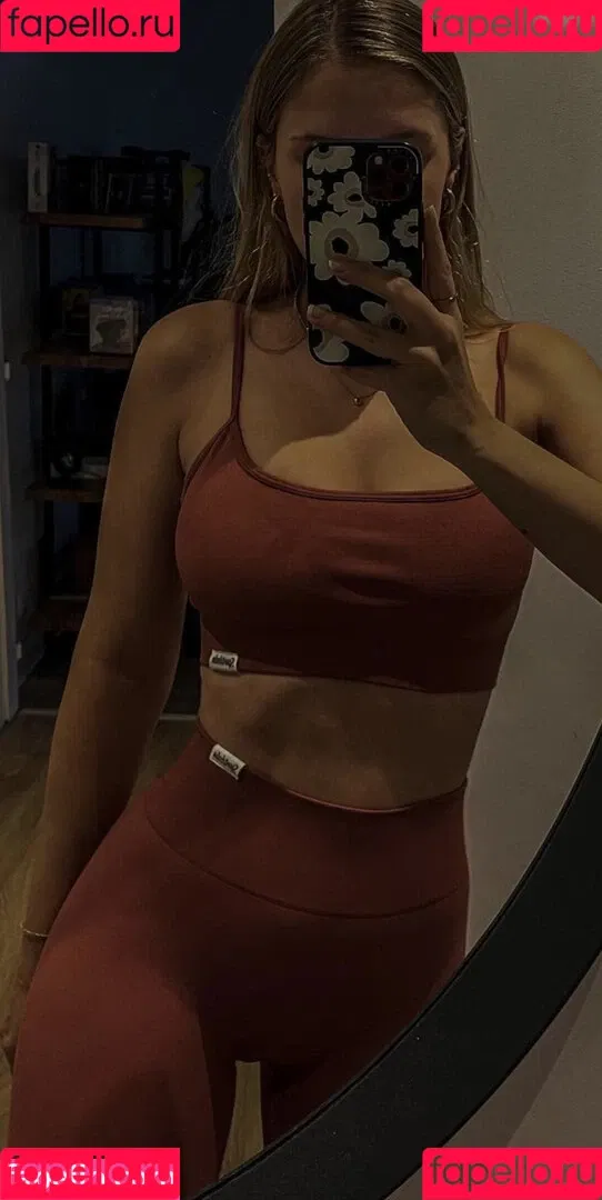 Mayo Dee Onlyfans Photo Gallery 