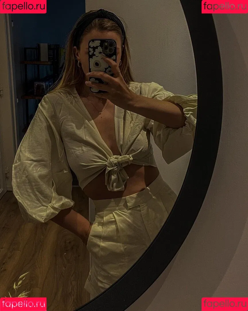 Mayo Dee Onlyfans Photo Gallery 