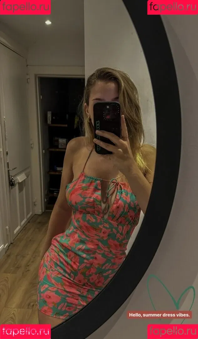 Mayo Dee Onlyfans Photo Gallery 