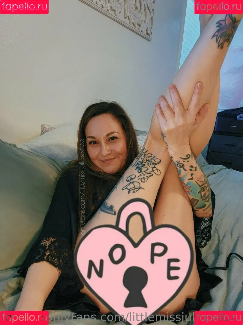 littlemissjuliaxxfree Onlyfans Photo Gallery 