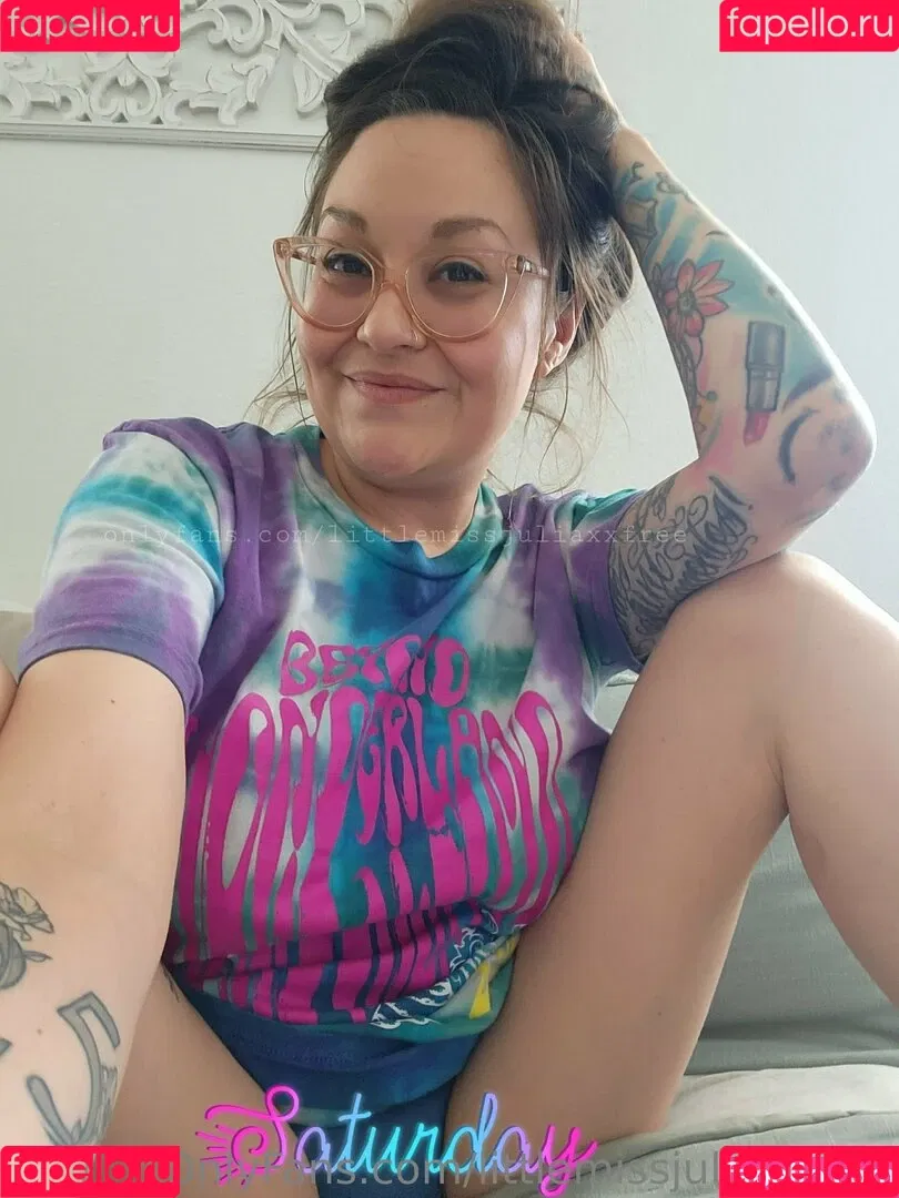 littlemissjuliaxxfree Onlyfans Photo Gallery 