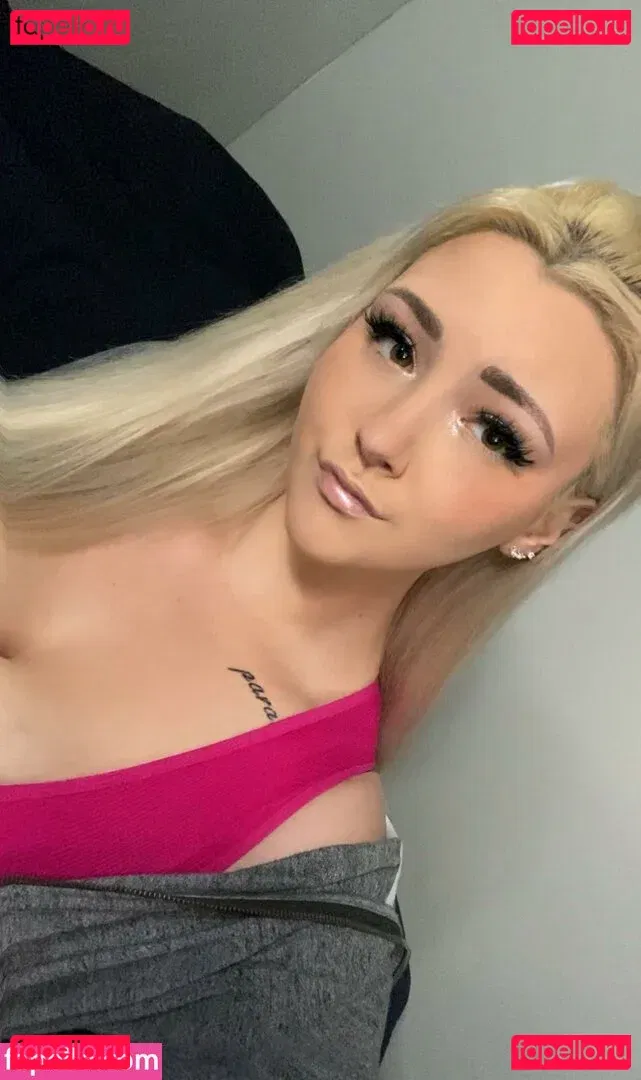 RoyalxHighness Onlyfans Photo Gallery 