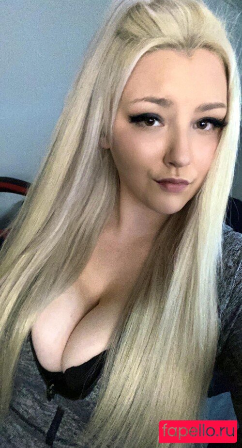 RoyalxHighness Nude Onlyfans Photo 30