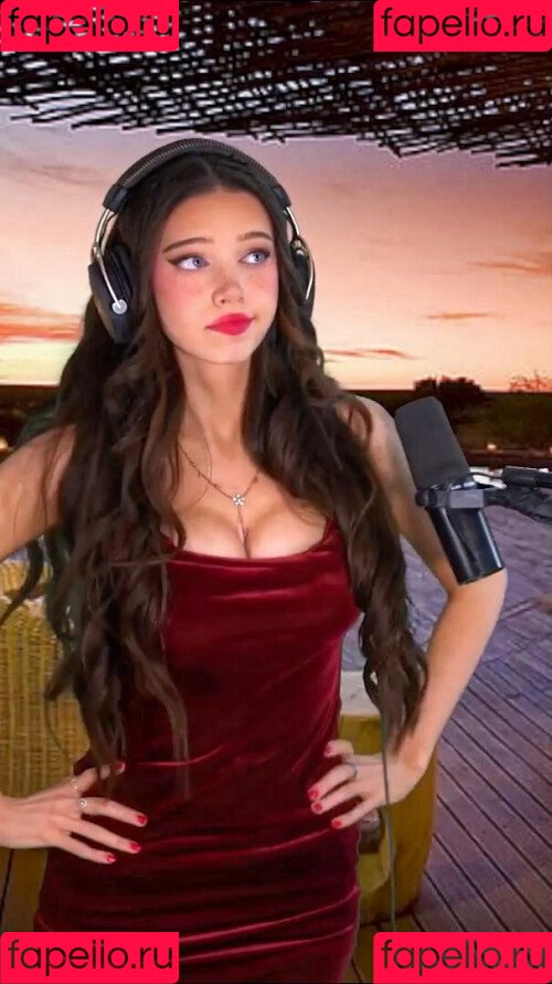 Lydia Violet Onlyfans Photo Gallery 