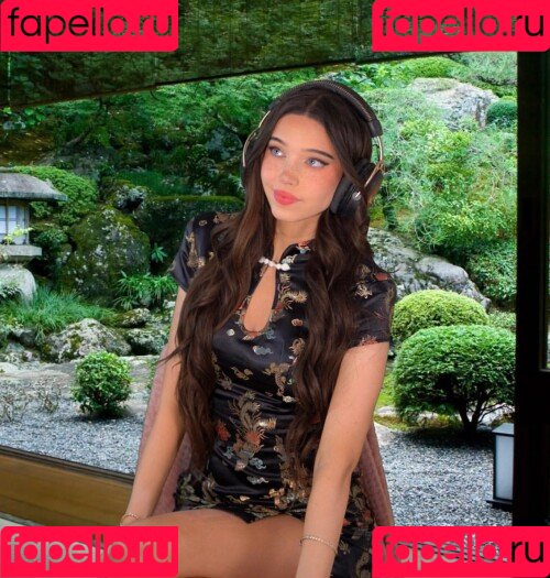 Lydia Violet Onlyfans Photo Gallery 