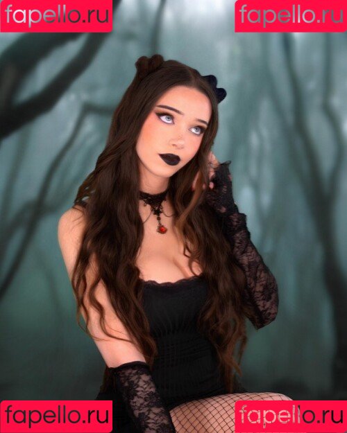 Lydia Violet Onlyfans Photo Gallery 