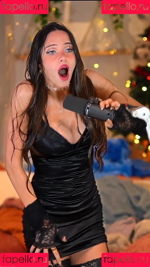 Lydia Violet Onlyfans Photo Gallery 