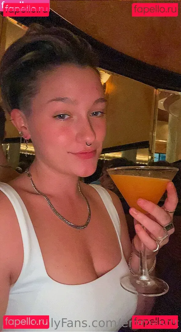 emmasttt Onlyfans Photo Gallery 