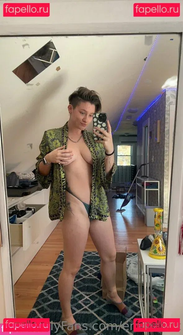 emmasttt Onlyfans Photo Gallery 