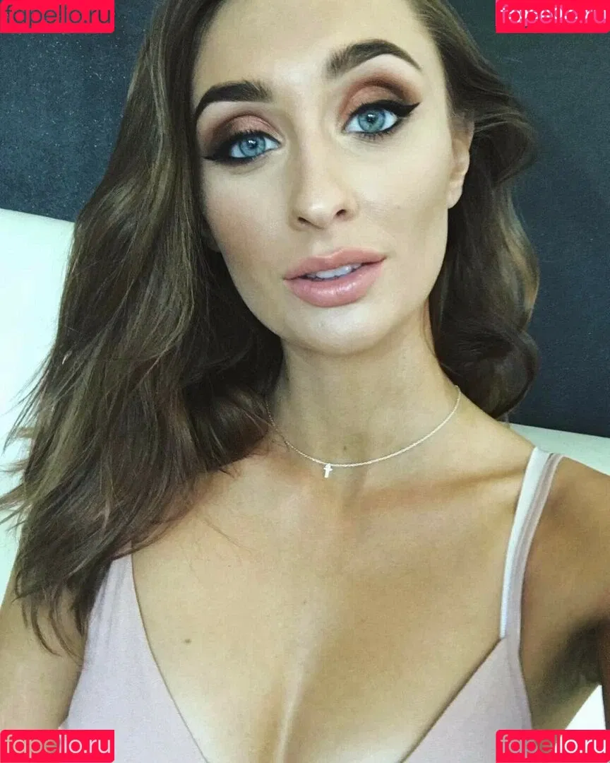 Emma Amelia Onlyfans Photo Gallery 