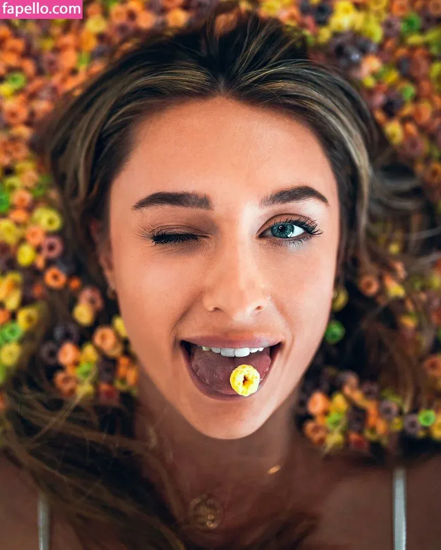 Emma Amelia Onlyfans Photo Gallery 