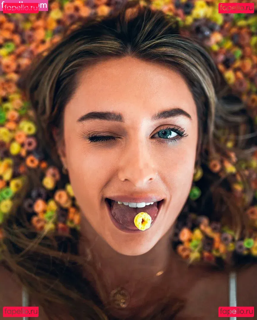 Emma Amelia Onlyfans Photo Gallery 