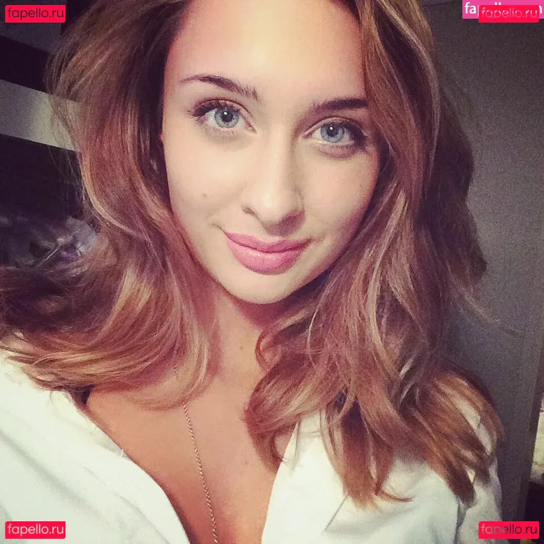 Emma Amelia Onlyfans Photo Gallery 