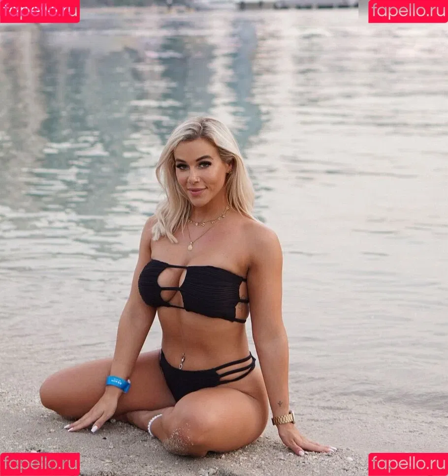 Tina Bambina Onlyfans Photo Gallery 