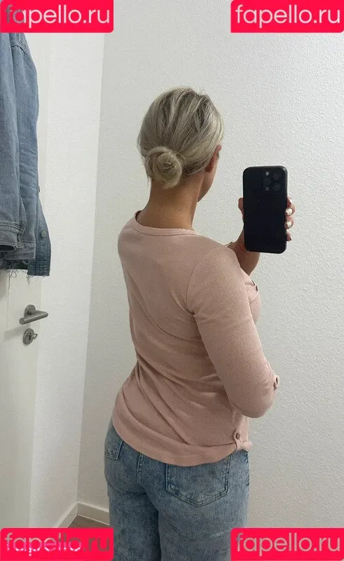 Tina Bambina Onlyfans Photo Gallery 