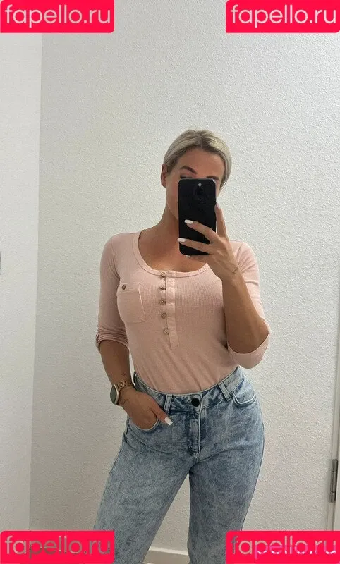 Tina Bambina Onlyfans Photo Gallery 