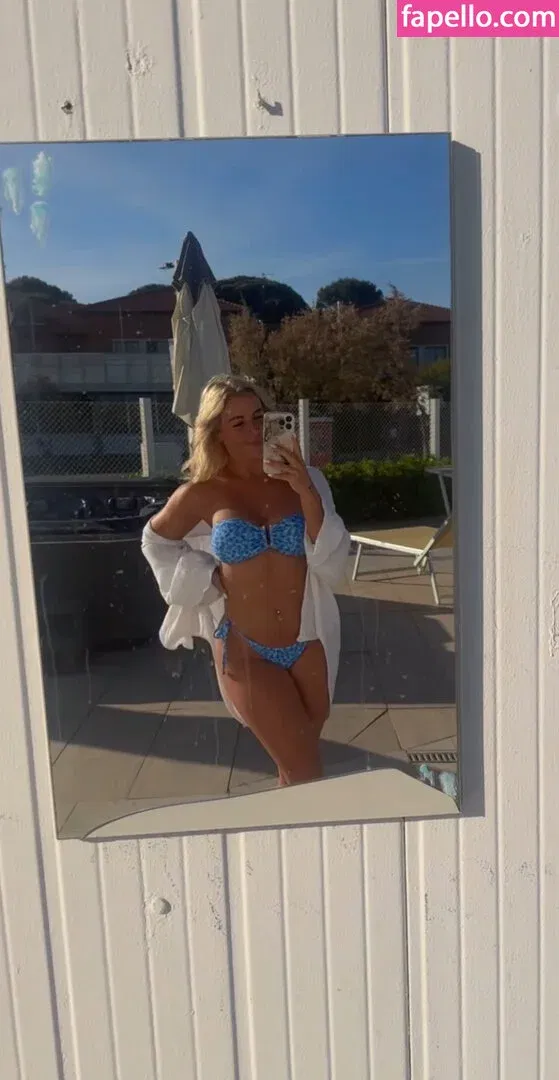 Tina Bambina Onlyfans Photo Gallery 