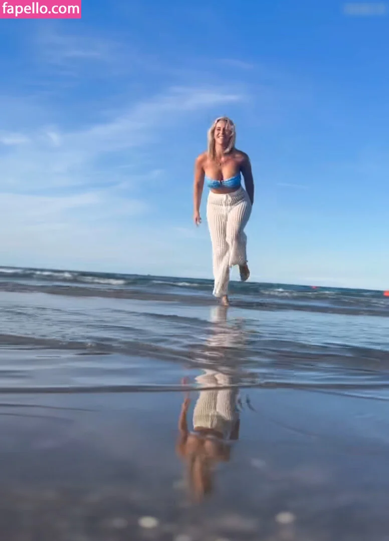 Tina Bambina Onlyfans Photo Gallery 