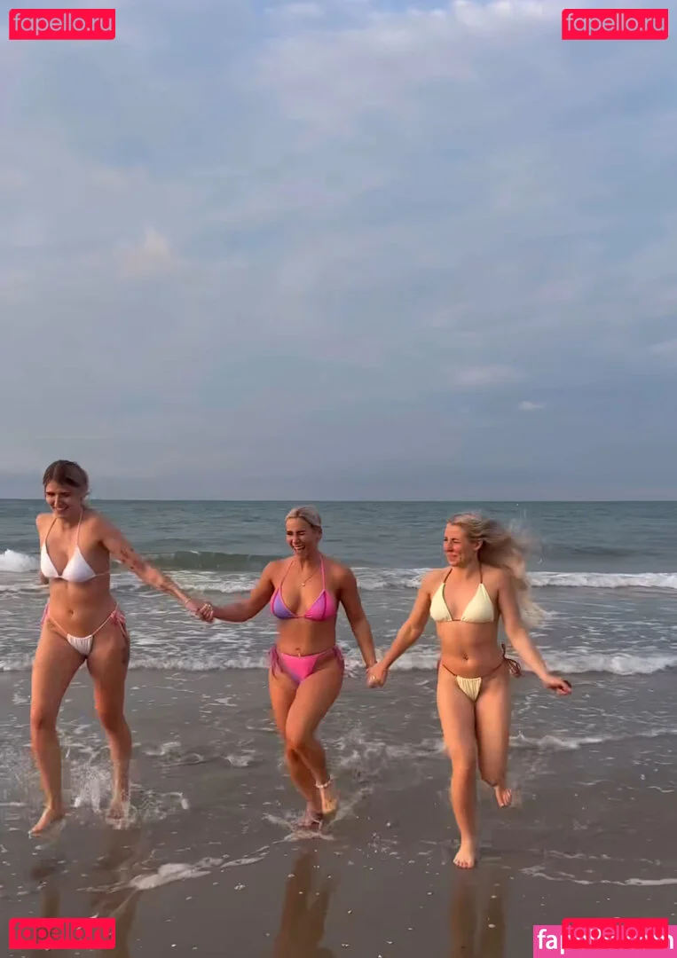 Tina Bambina Onlyfans Photo Gallery 