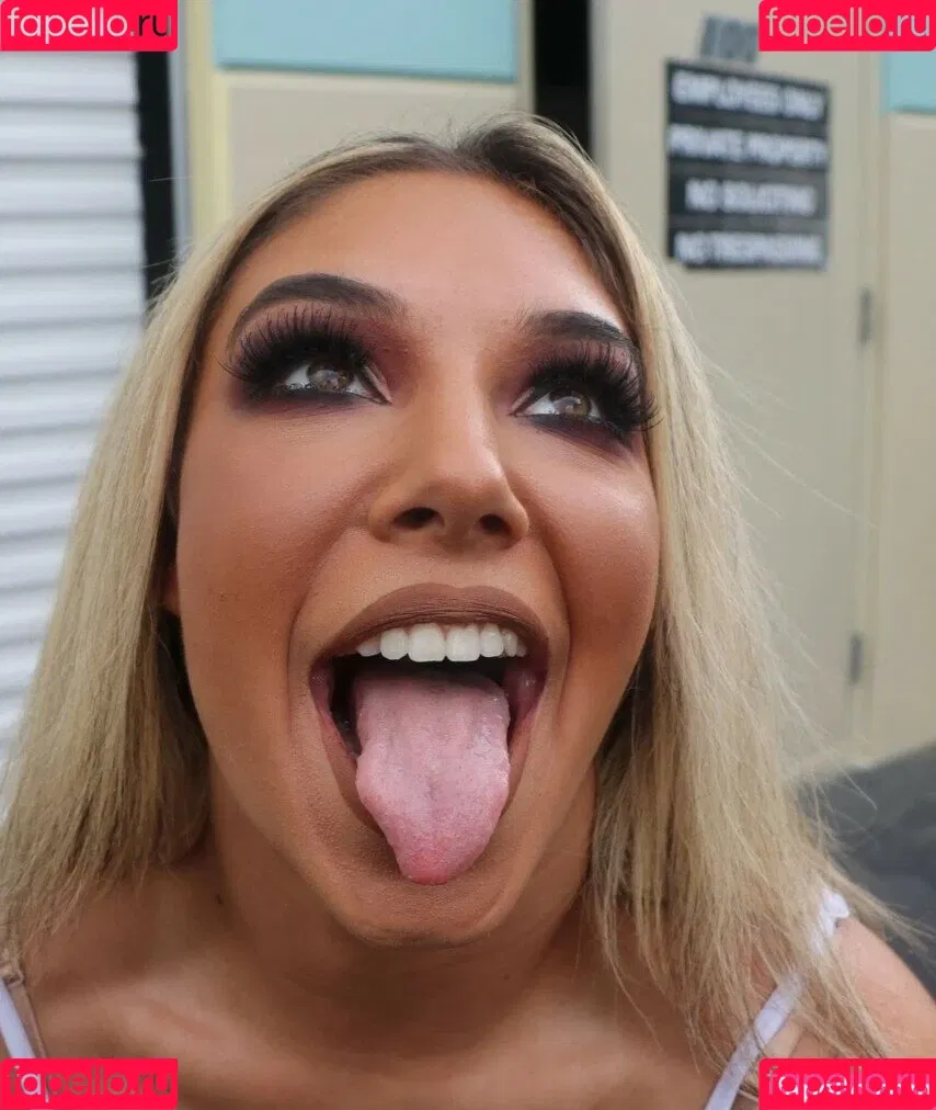 Women of Professional Wrestling Onlyfans Photo Gallery 