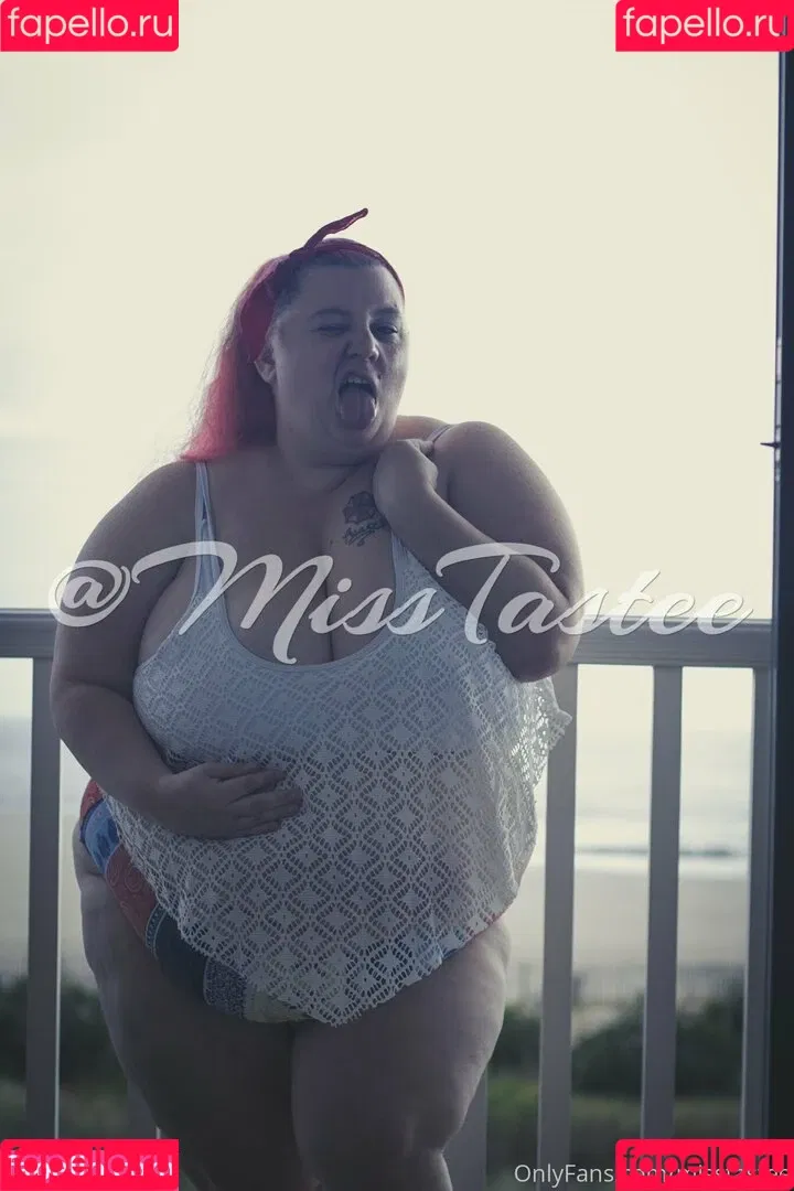 misstastee Onlyfans Photo Gallery 