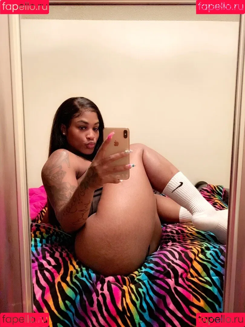 DimeBeracky Onlyfans Photo Gallery 