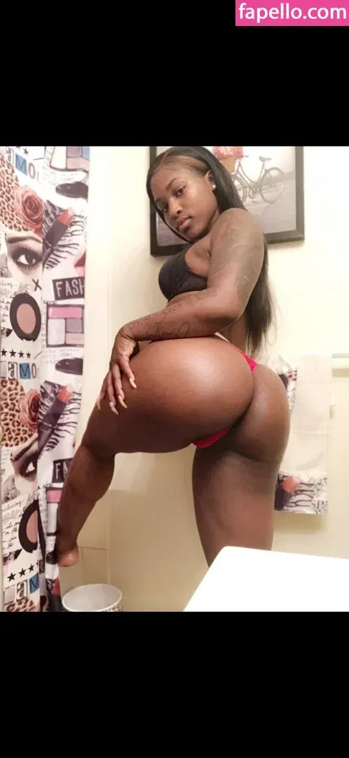 DimeBeracky Onlyfans Photo Gallery 