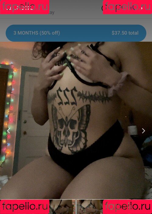 Alyssa Cruz Nude Onlyfans Photo 17
