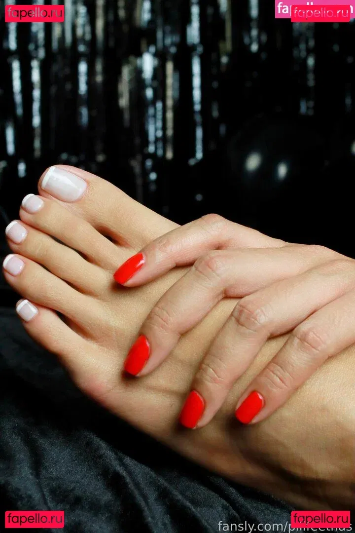 pilifeetnas Onlyfans Photo Gallery 