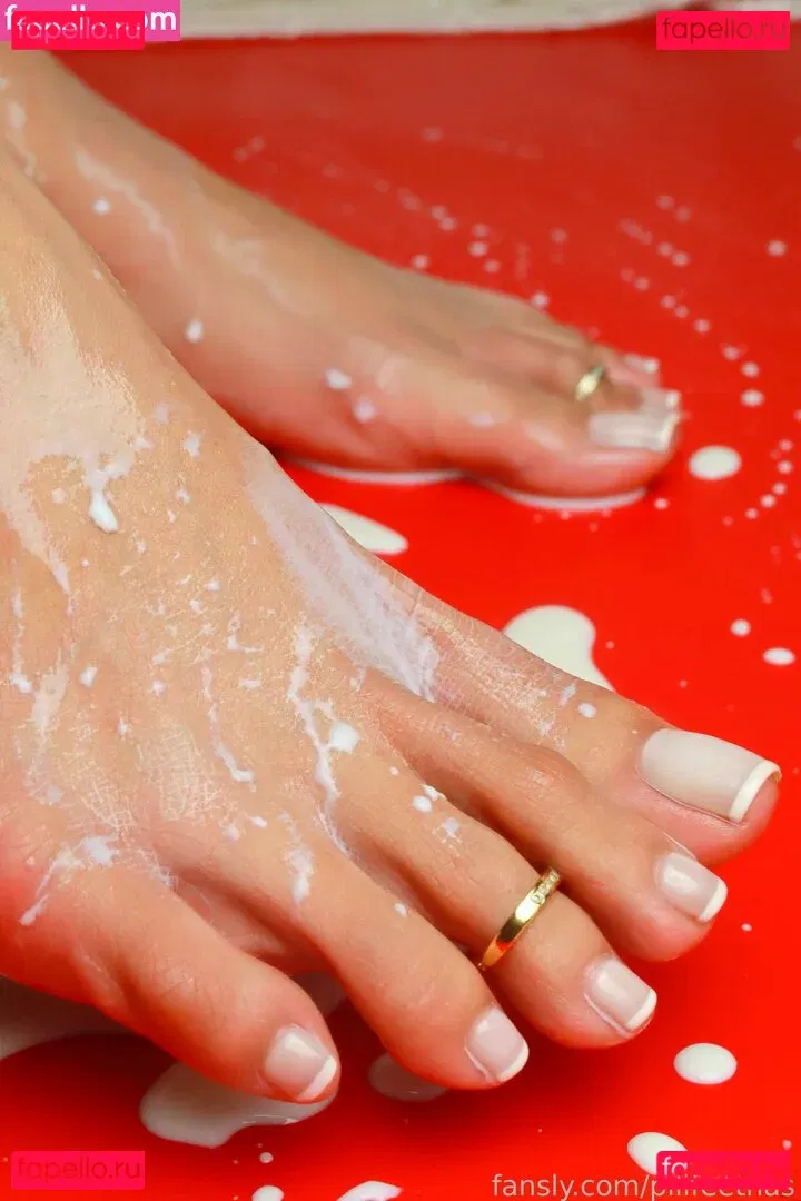 pilifeetnas Onlyfans Photo Gallery 