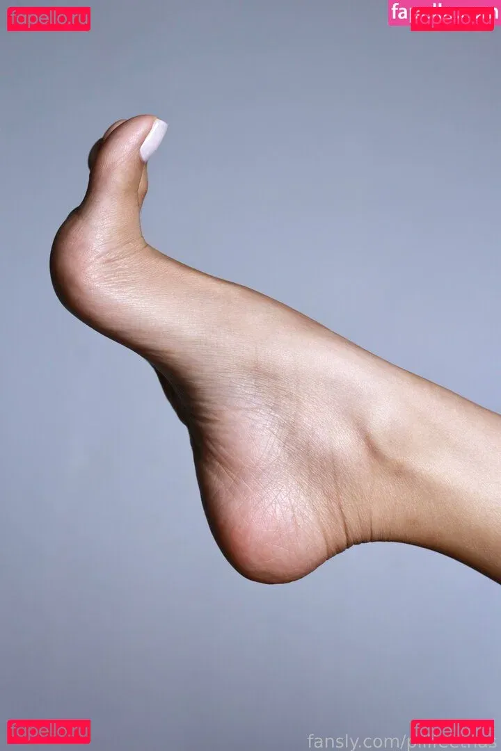 pilifeetnas Onlyfans Photo Gallery 