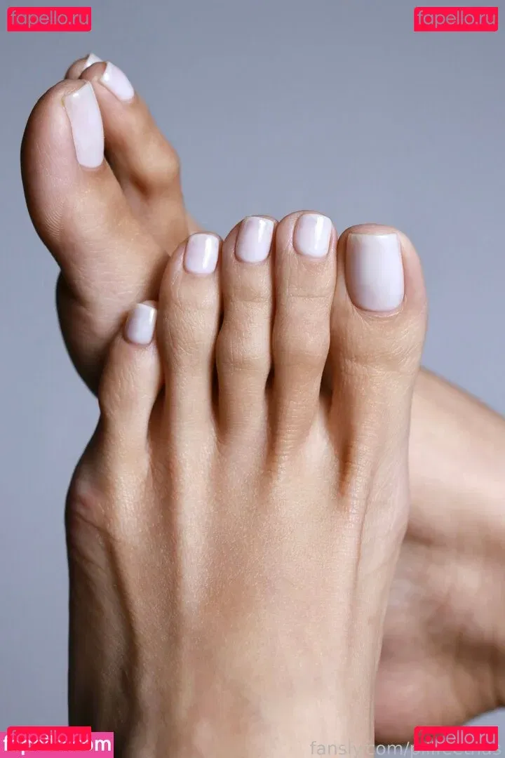 pilifeetnas Onlyfans Photo Gallery 