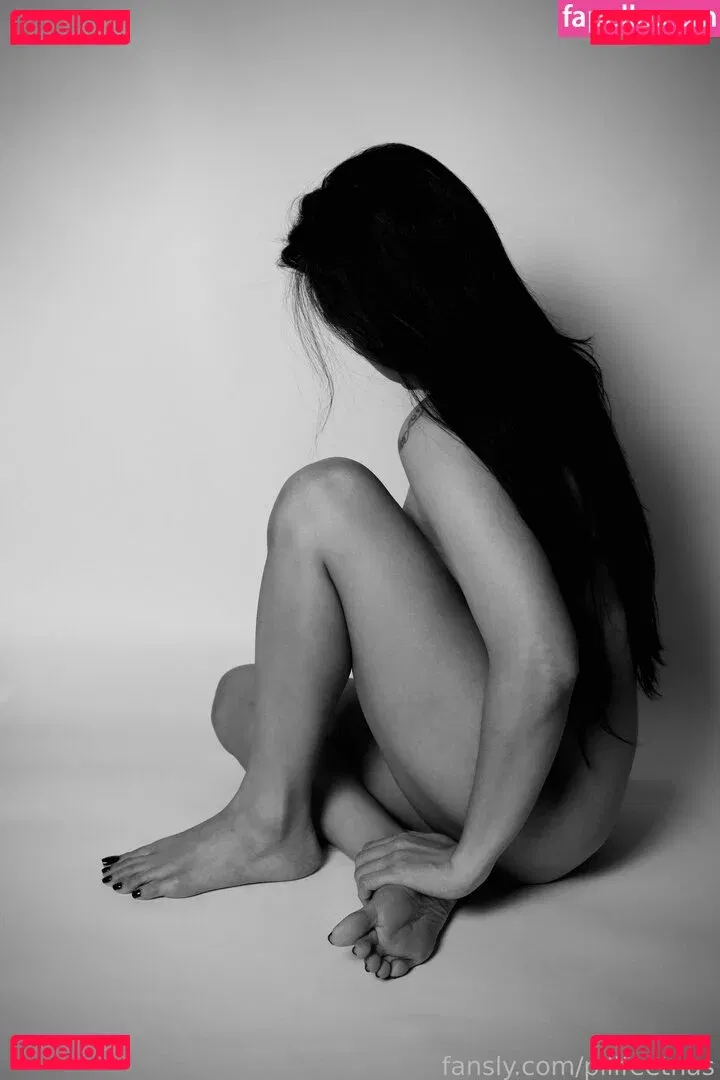 pilifeetnas Onlyfans Photo Gallery 