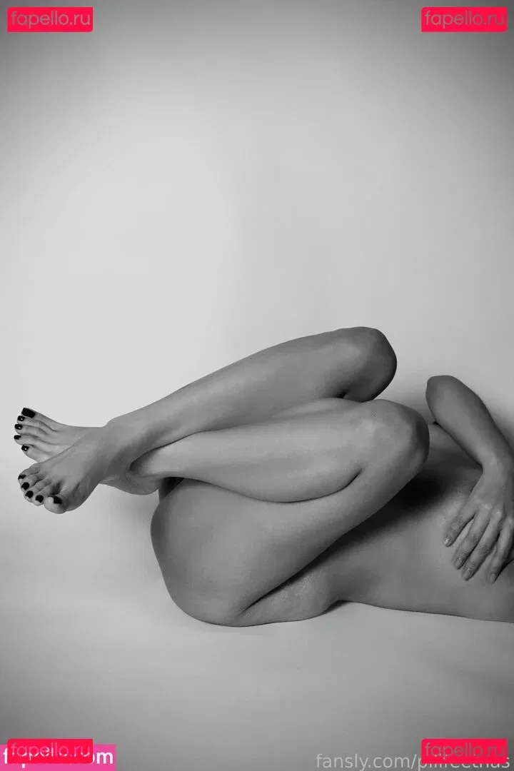pilifeetnas Onlyfans Photo Gallery 