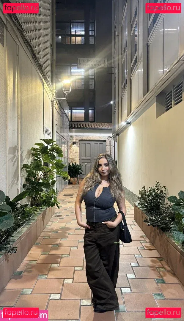 Gisela Berenguel Onlyfans Photo Gallery 