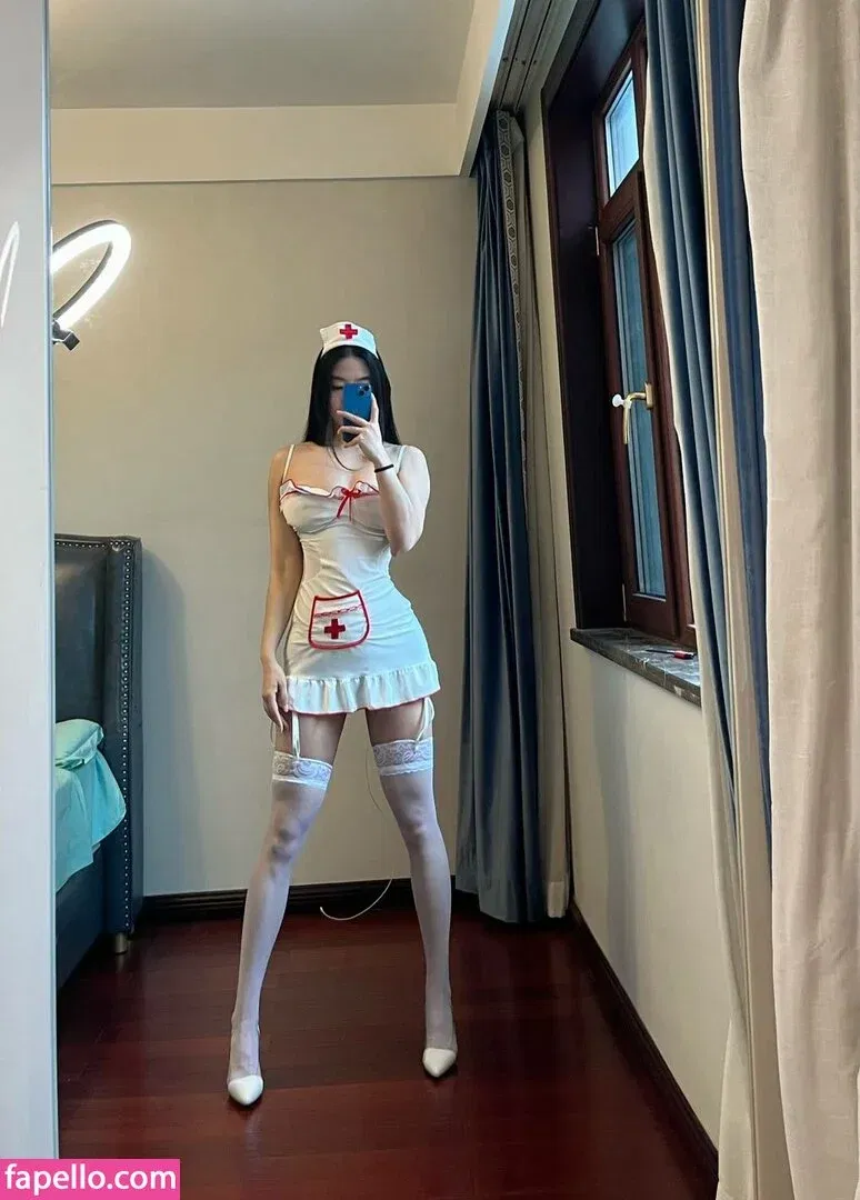 baoerru Onlyfans Photo Gallery 