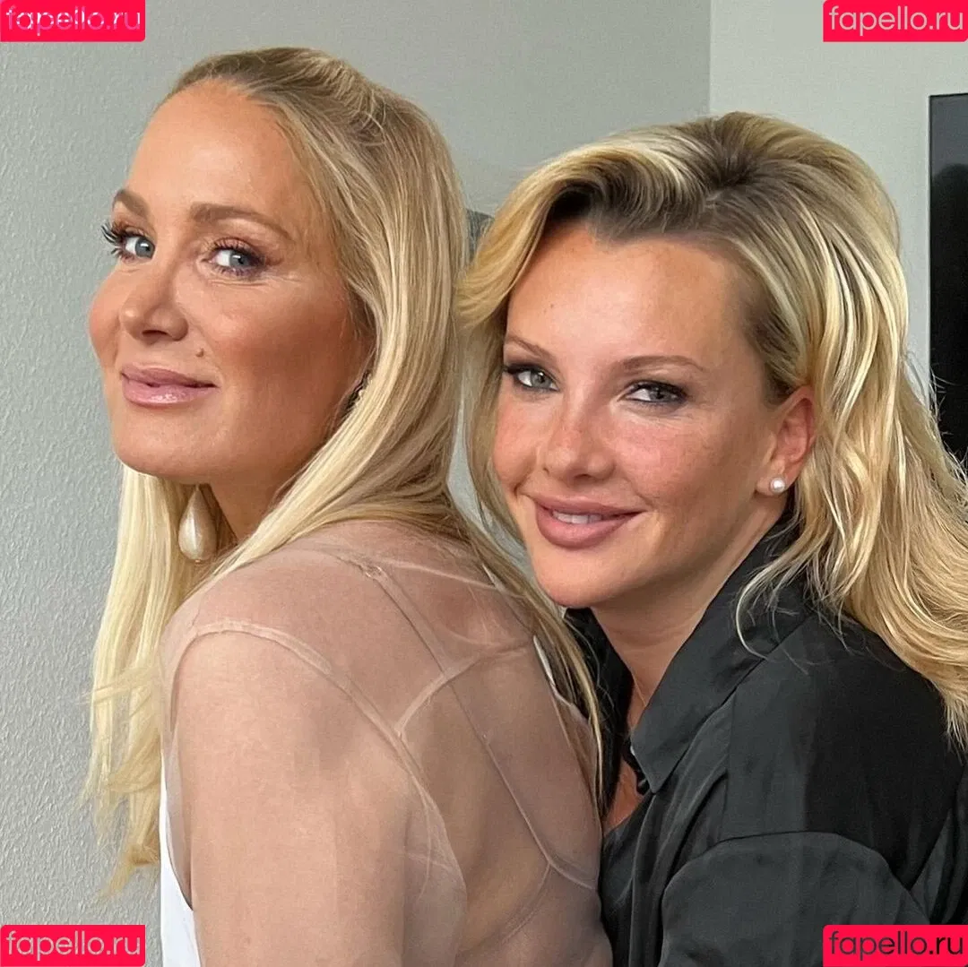 Janine Kunze Onlyfans Photo Gallery 