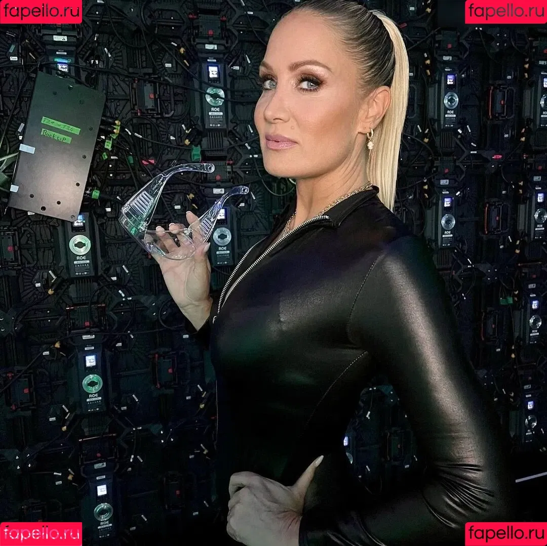Janine Kunze Onlyfans Photo Gallery 