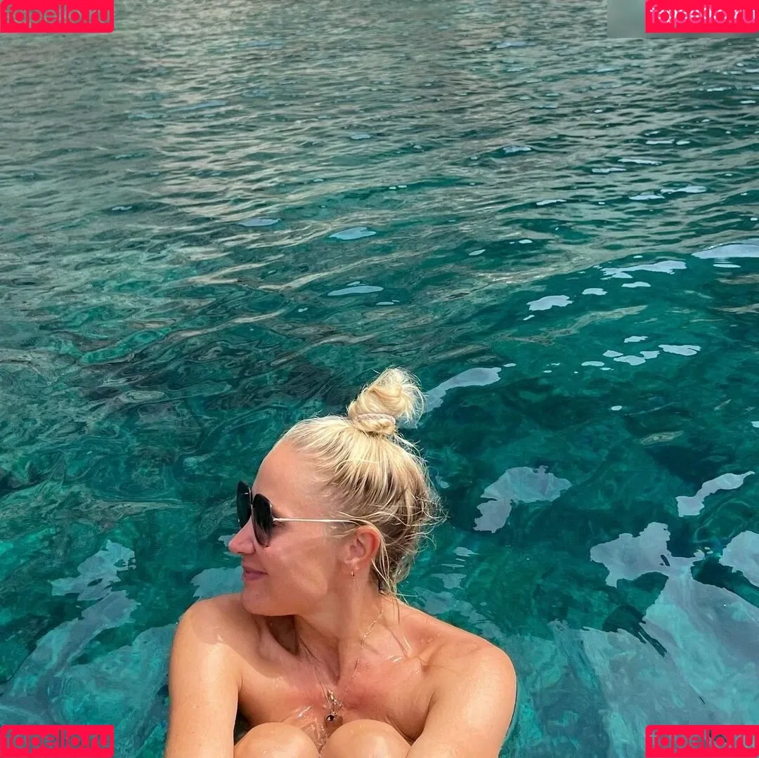 Janine Kunze Onlyfans Photo Gallery 