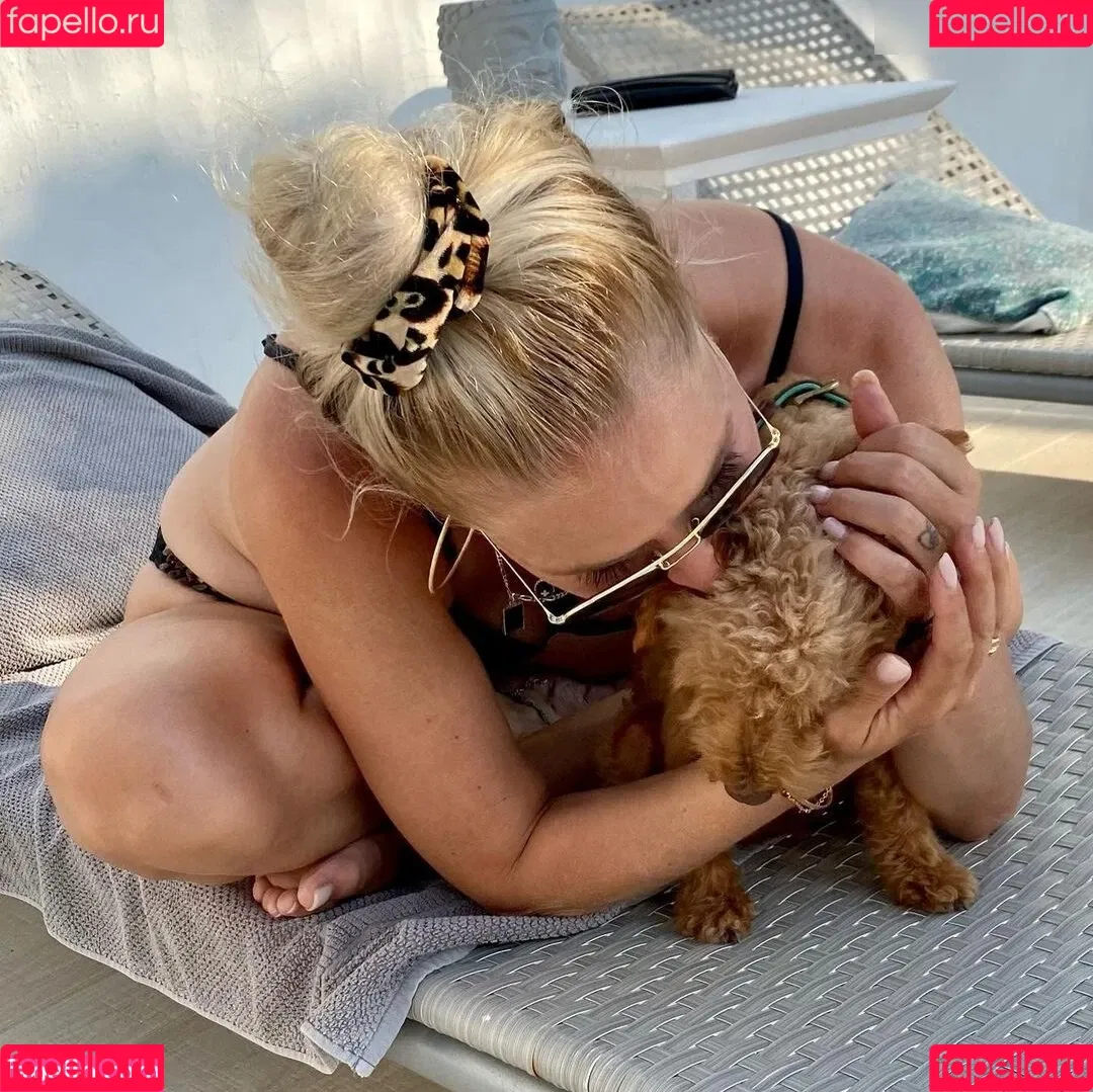 Janine Kunze Onlyfans Photo Gallery 