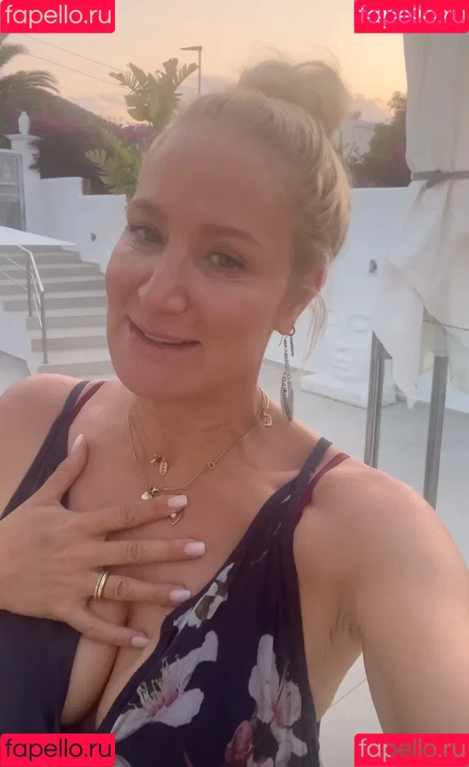 Janine Kunze Onlyfans Photo Gallery 